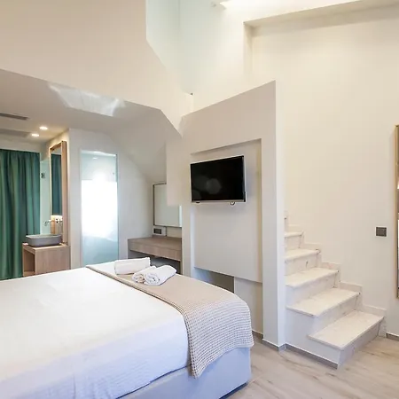 Althaea Luxury מלון דירות 4*