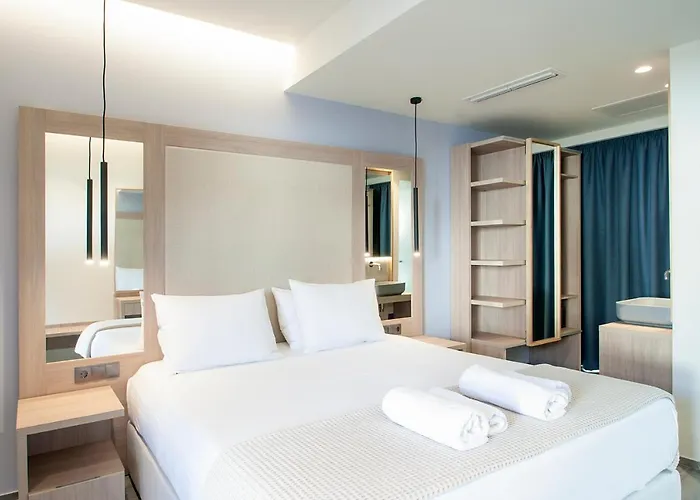 Althaea Luxury Aparthotel Skiathos Town