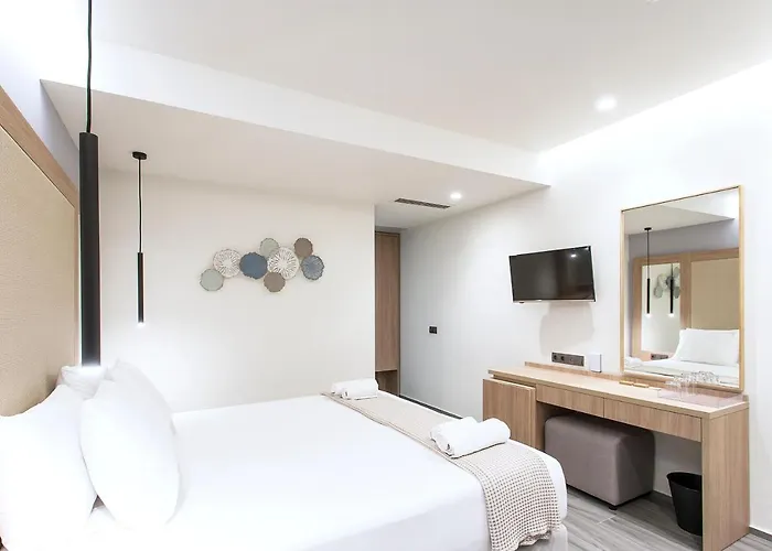 Althaea Luxury Aparthotel Skiathos Town